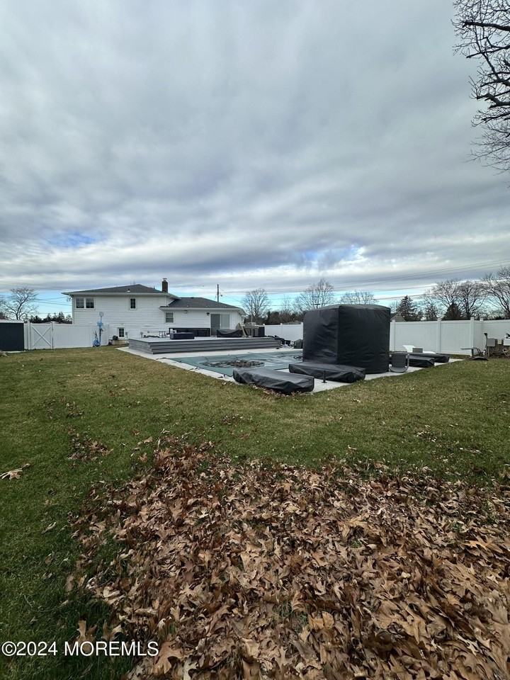 46 Hilltop Rd - Photo 5 of 31