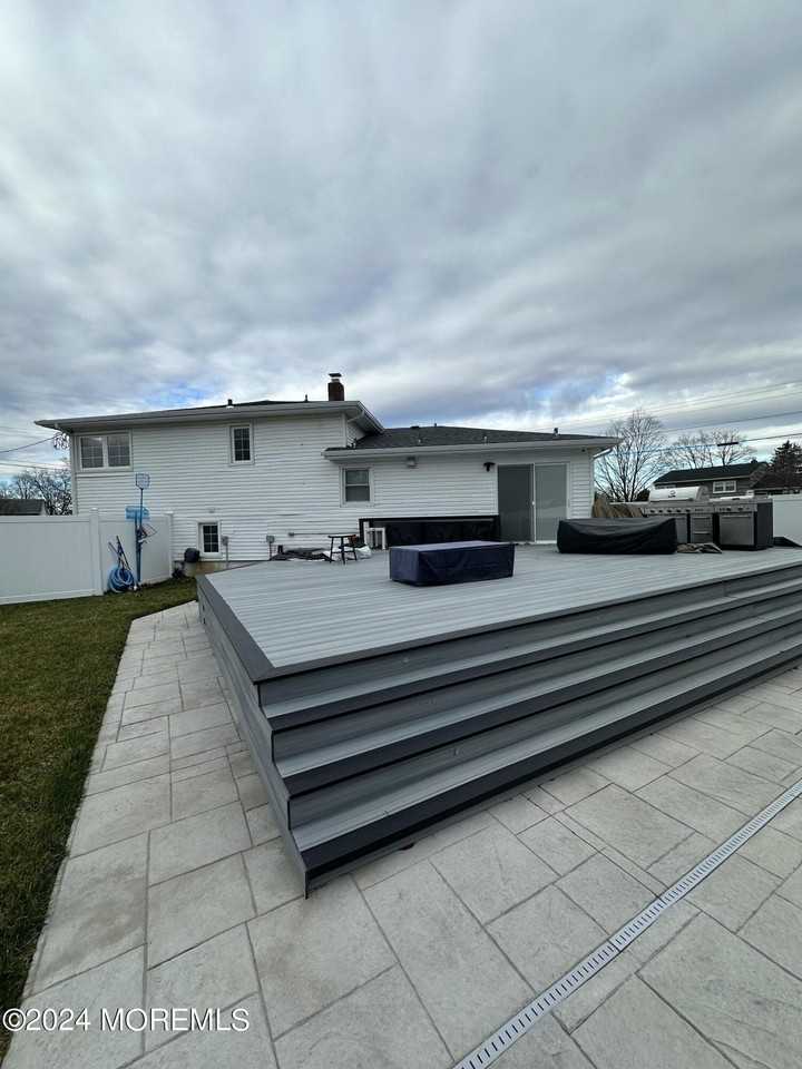 46 Hilltop Rd - Photo 6 of 31