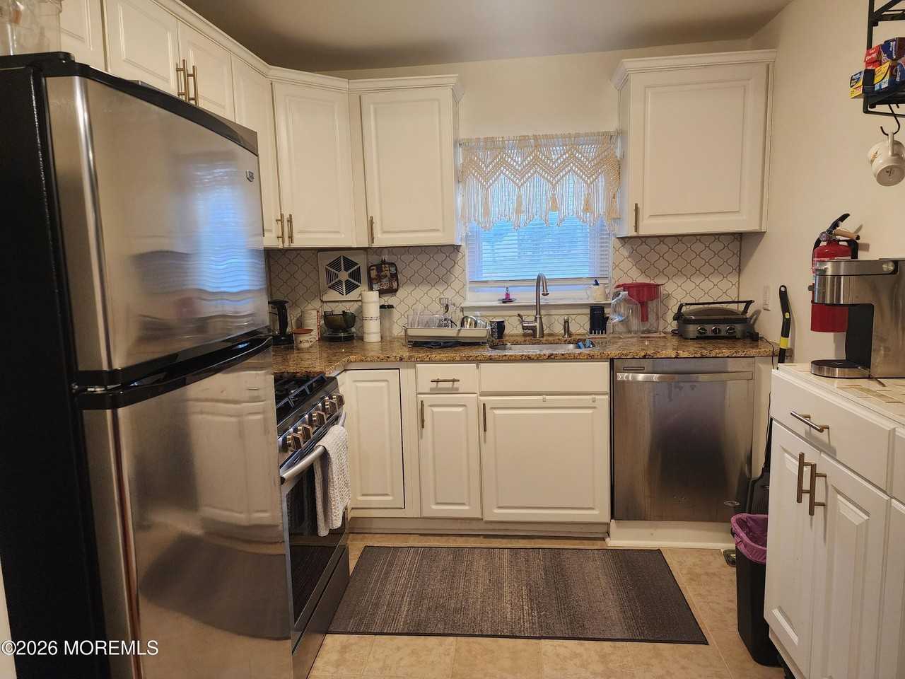 304-A South St Unit A - Photo 6 of 10