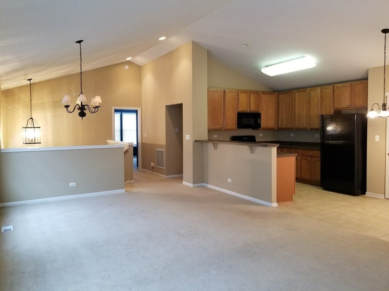 2444 Emily Ln #2444 - Photo 5 of 22