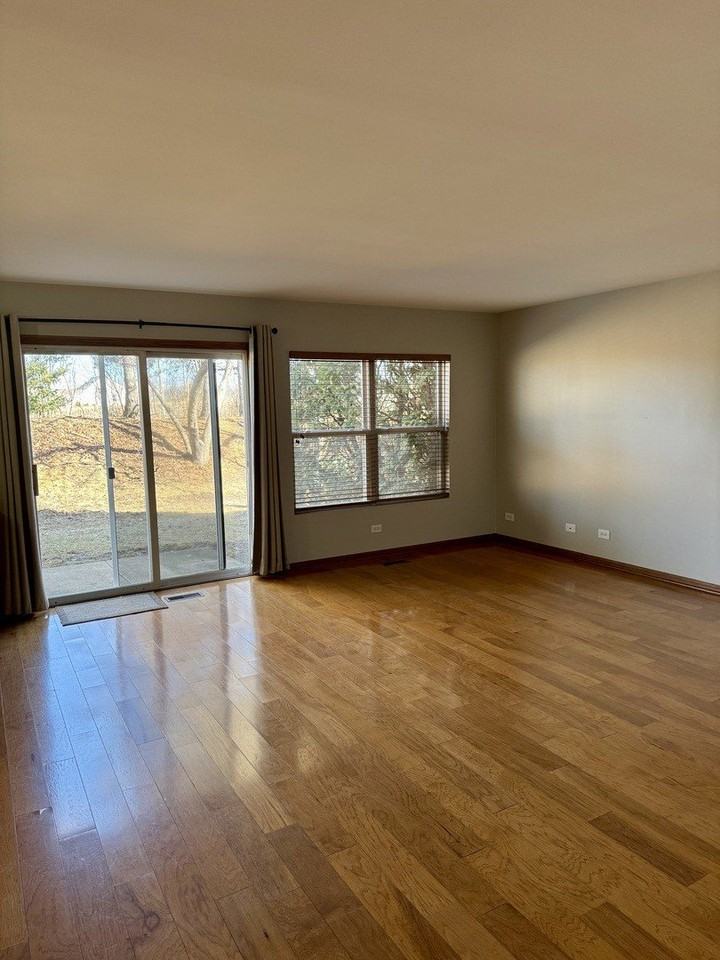 2929 Caldwell Ln - Photo 6 of 16