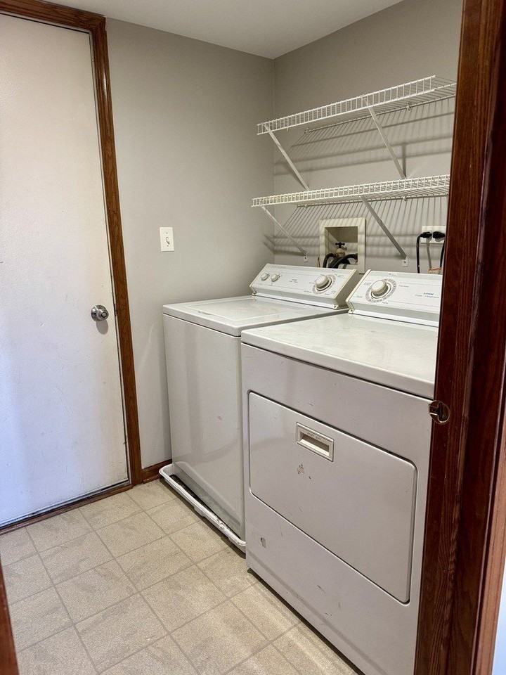 2929 Caldwell Ln - Photo 7 of 16