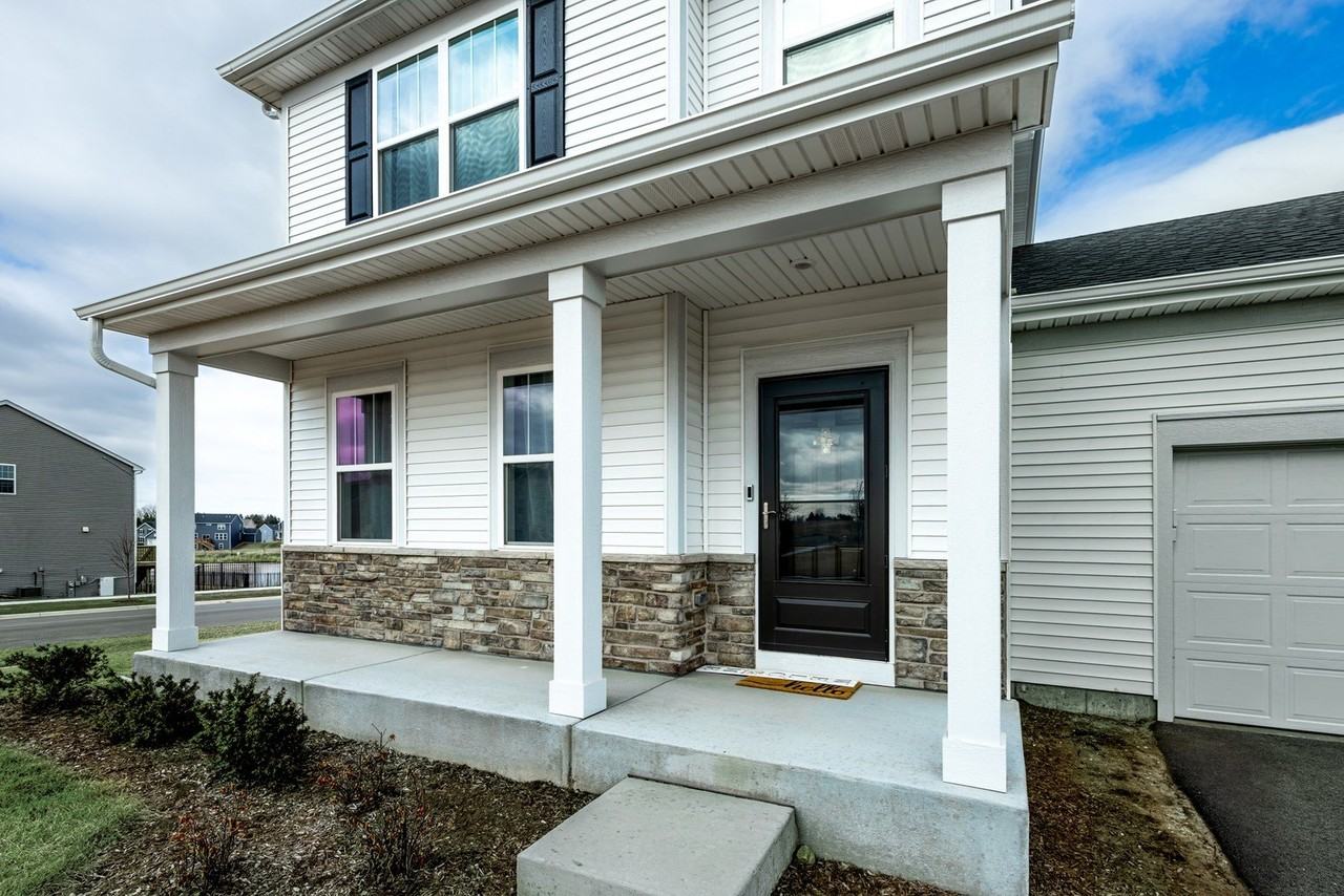 1300 Kentwood Dr - Photo 2 of 29