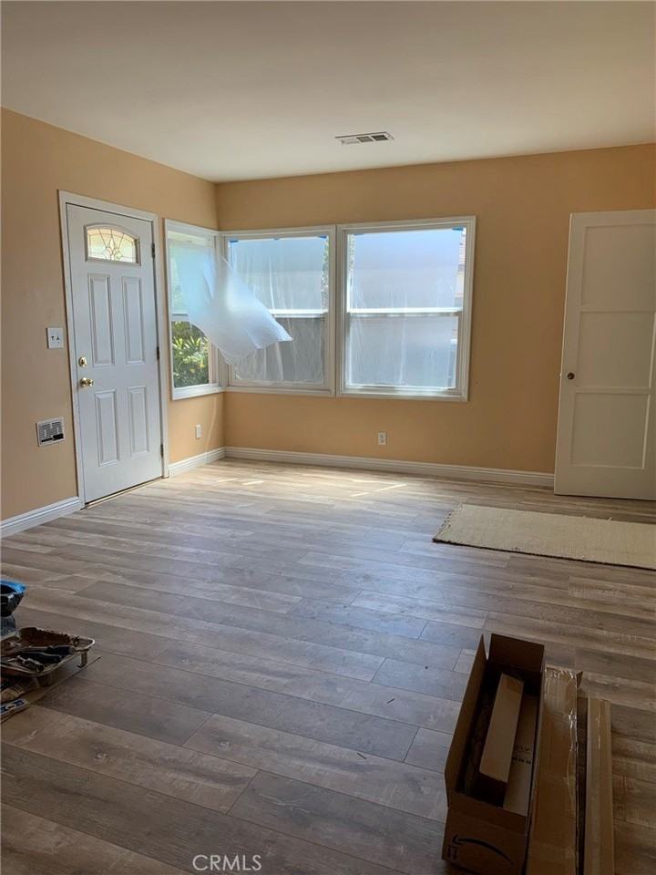 750 W Colorado Blvd - Photo 4 of 8