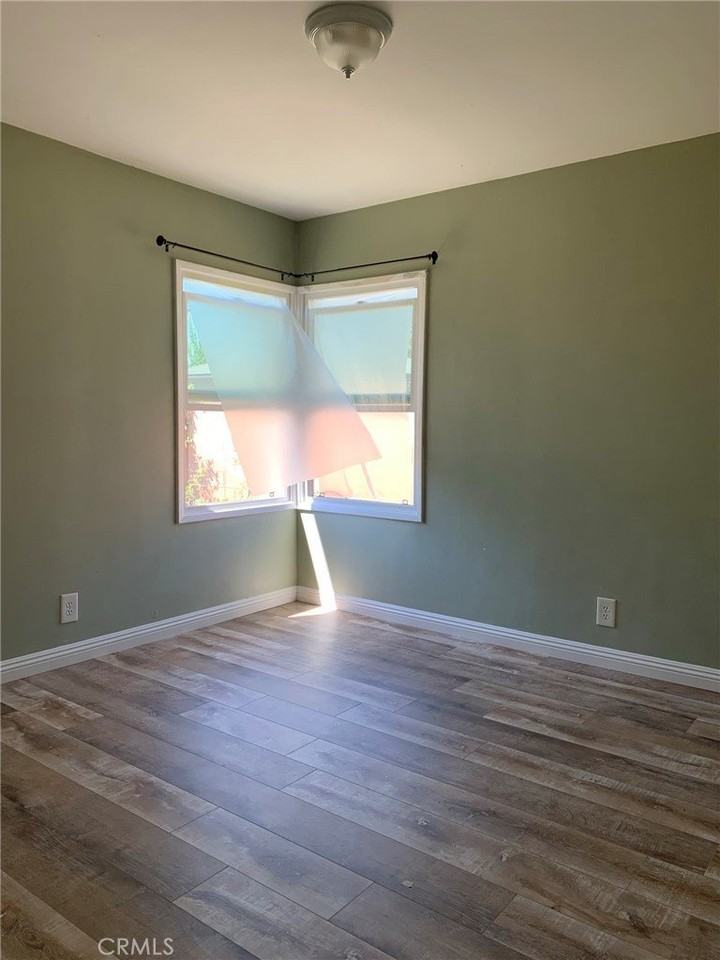 750 W Colorado Blvd - Photo 5 of 8