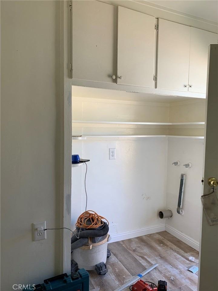 750 W Colorado Blvd - Photo 6 of 8