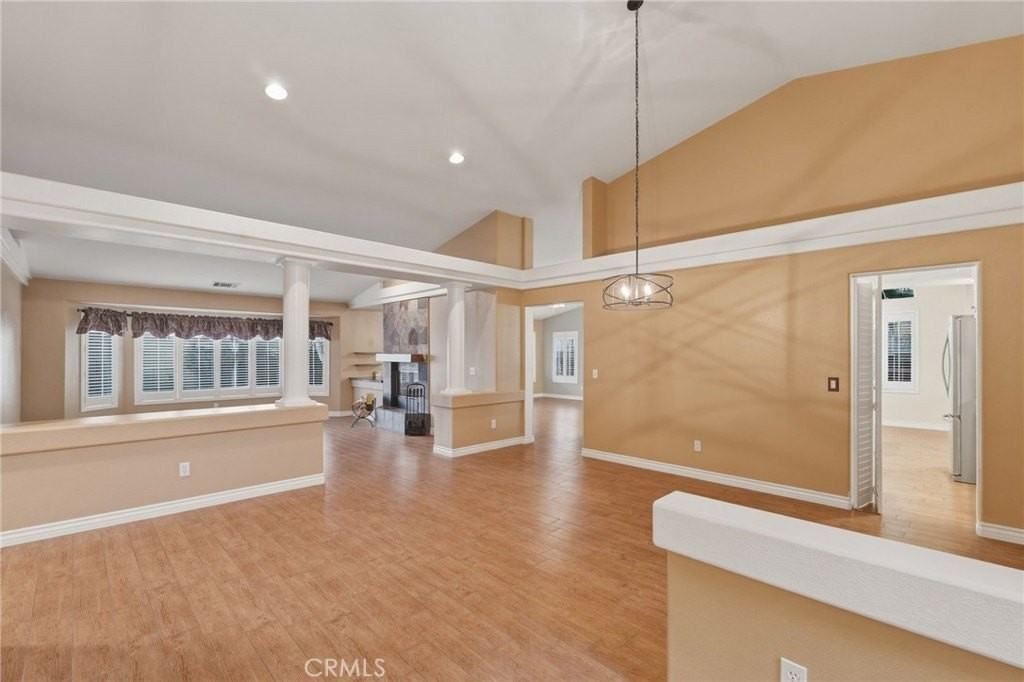 14780 Butterfly Ct - Photo 3 of 26