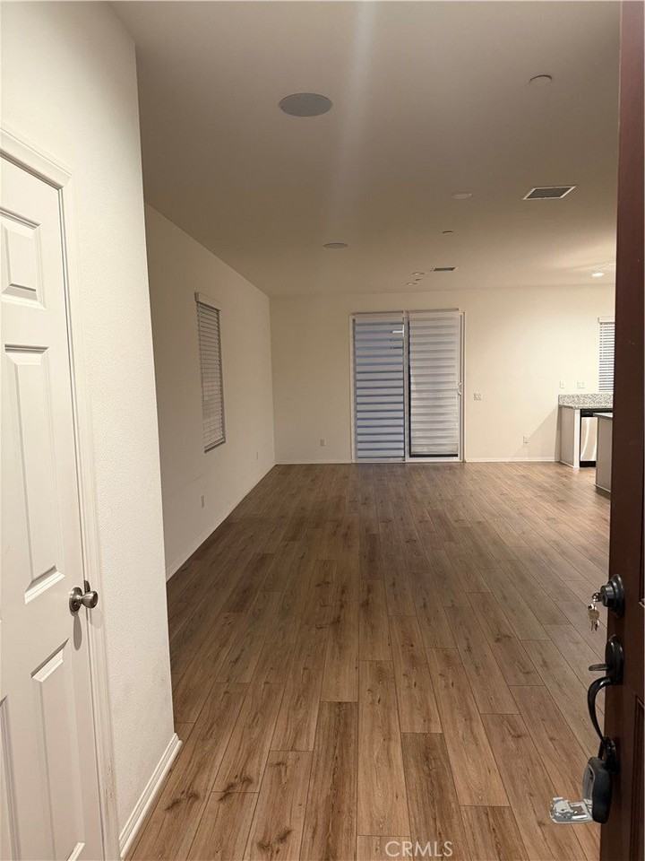 11415 Ferro St - Photo 2 of 13