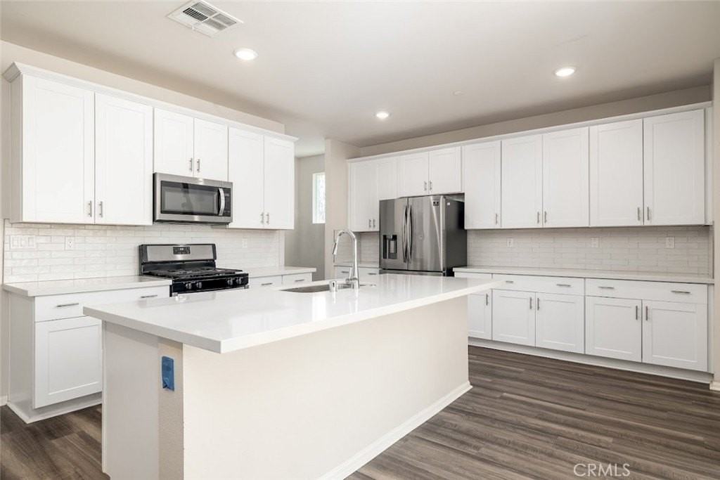 9667 Lasorda Ct - Photo 7 of 34