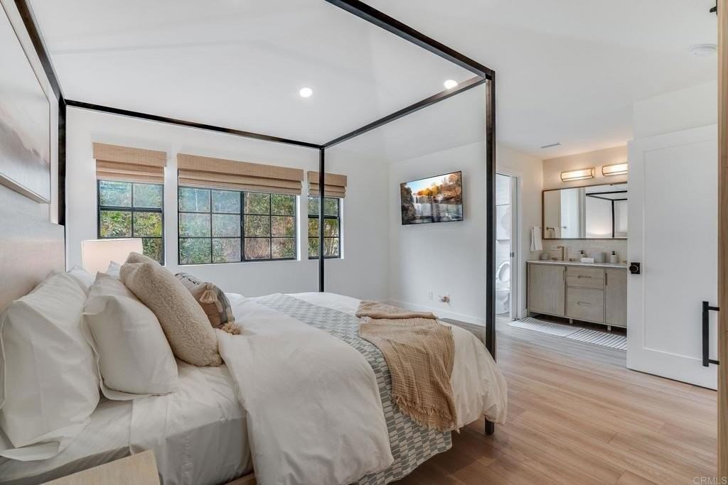 141 N Acacia Ave - Photo 6 of 12