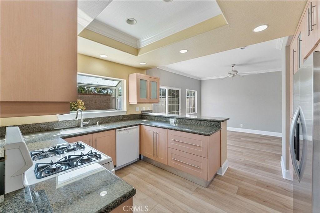 2048 Cherokee - Photo 7 of 25