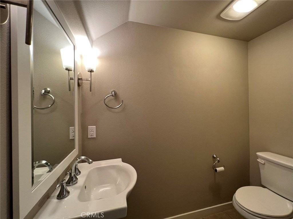 67 Tallowood - Photo 7 of 17