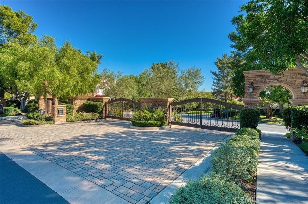 21 Sarena #35 - Photo 3 of 31