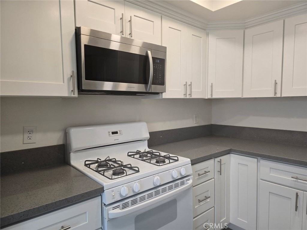 4782 James Cir #A - Photo 4 of 20