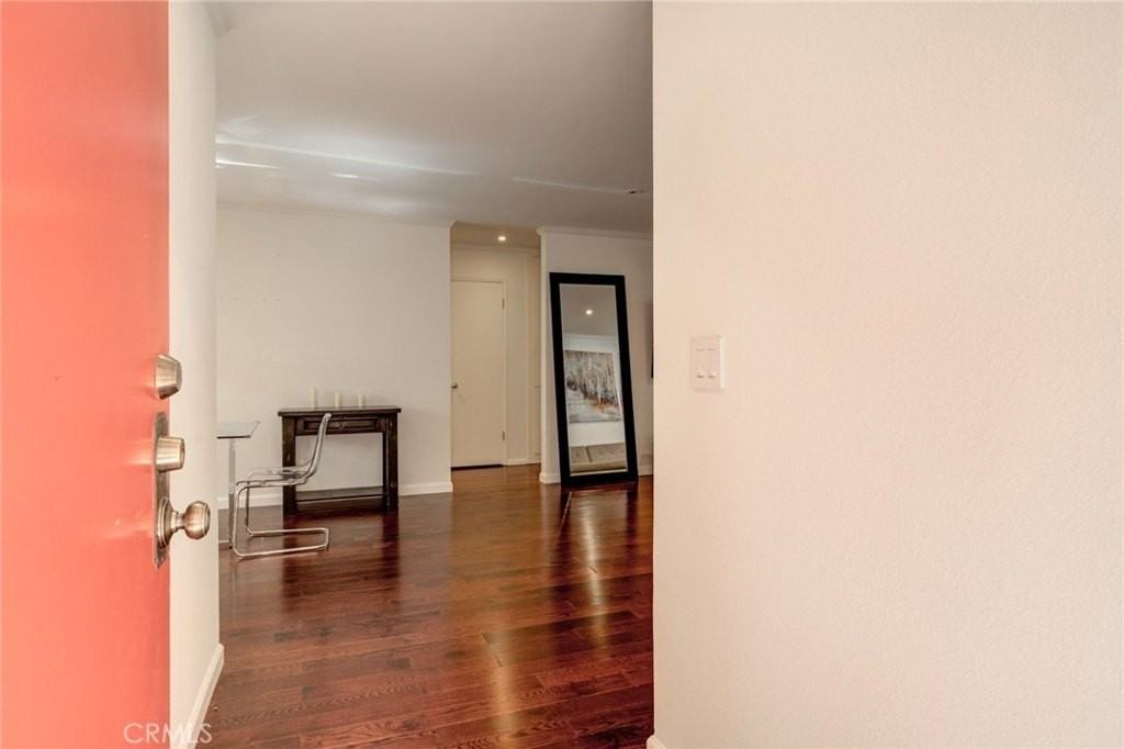 8400 De Longpre Ave #205 - Photo 6 of 44