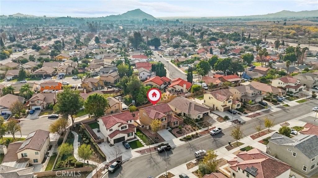 4368 Grove Banana Grove - Photo 6 of 40