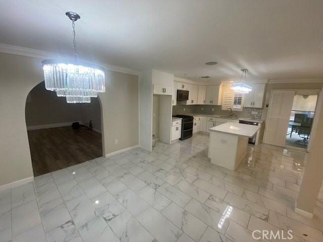 9767 Comanche Ave - Photo 7 of 30