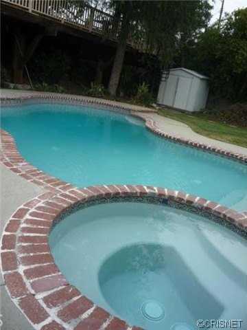 26141 Hatmor Dr - Photo 6 of 10