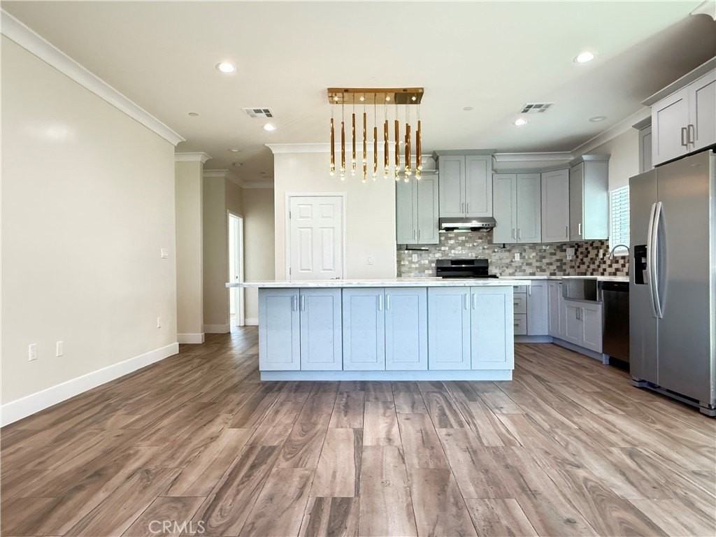 8802 Ramona Blvd - Photo 2 of 13