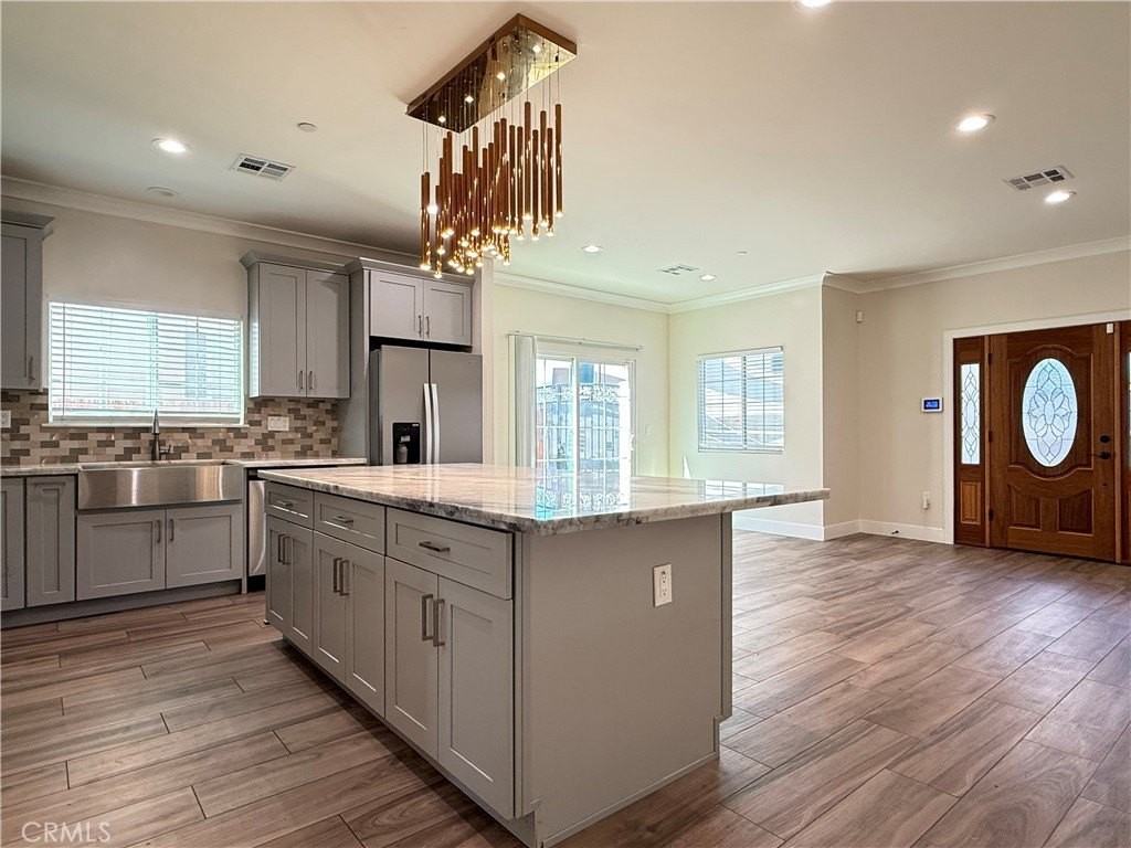 8802 Ramona Blvd - Photo 6 of 13