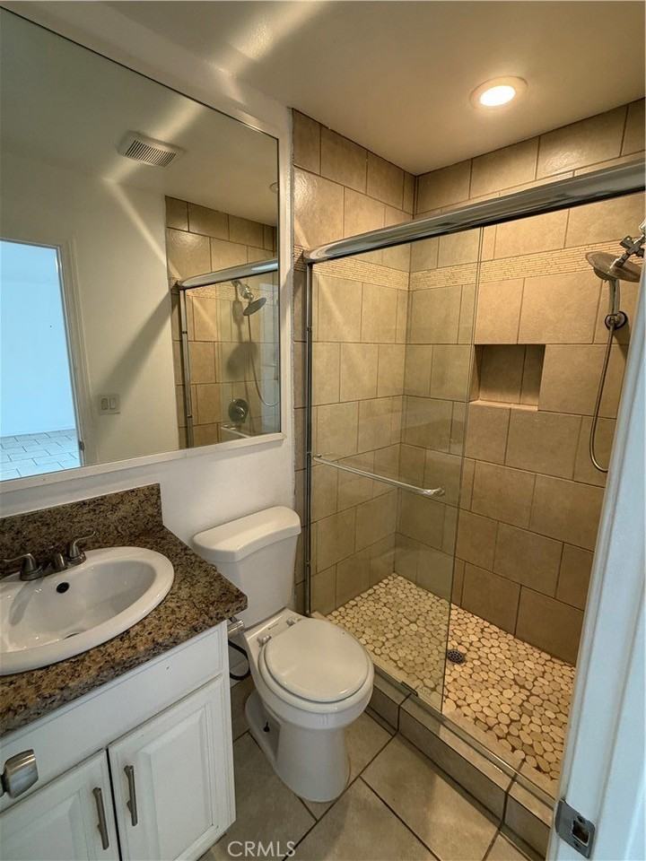 8445 Calvin 1/2 - Photo 2 of 9