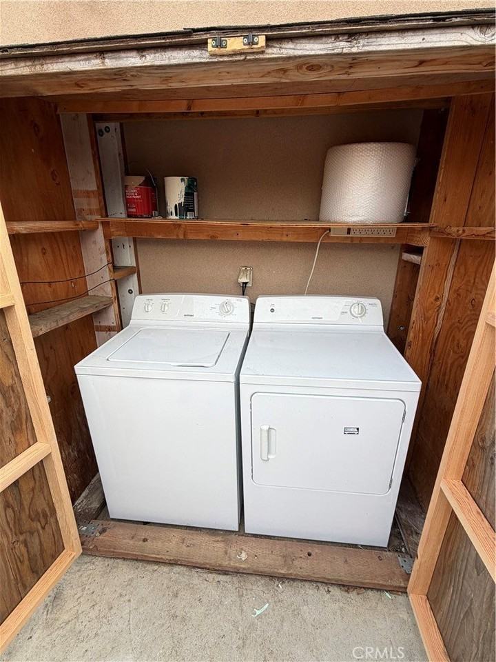 8445 Calvin 1/2 - Photo 4 of 9