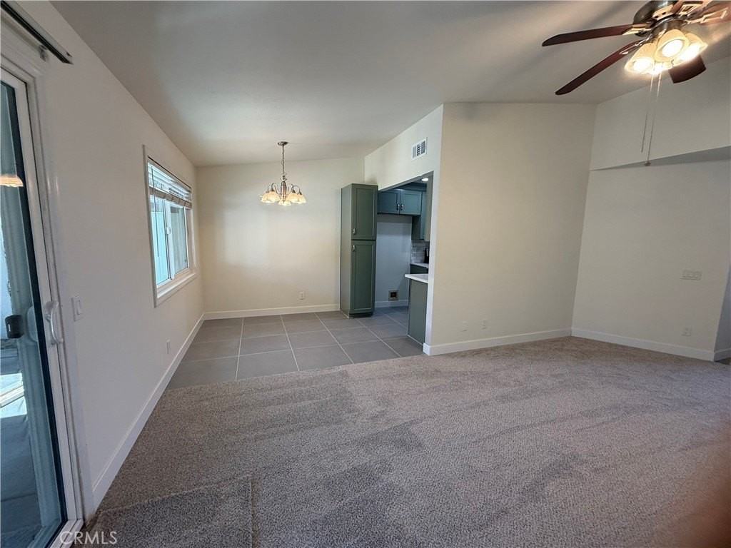 28200 Chula Vista Dr - Photo 4 of 18