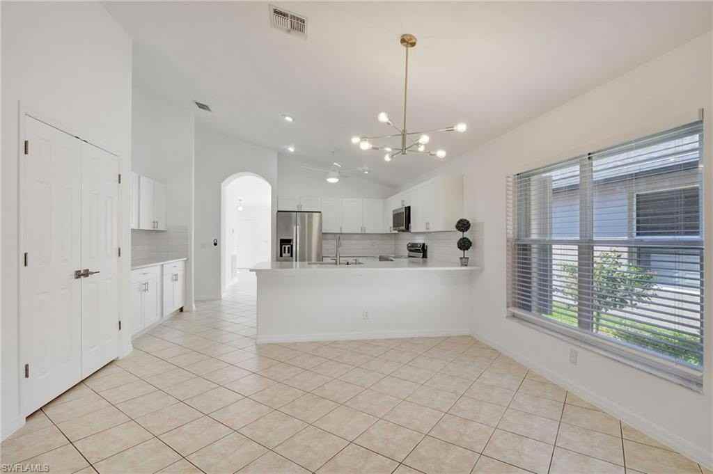 87 Burnt Pine Dr - Photo 3 of 15