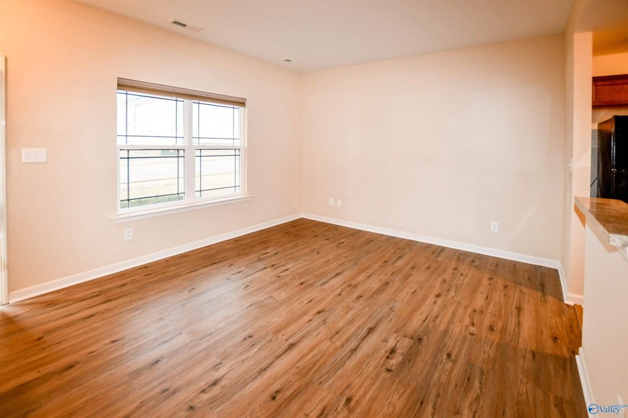 324 Falling Water Ln Sw - Photo 2 of 24