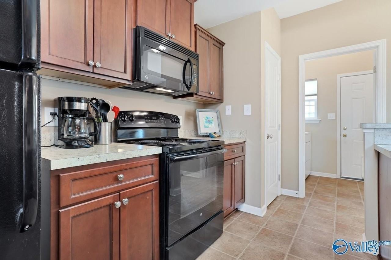 324 Falling Water Ln Sw - Photo 4 of 24