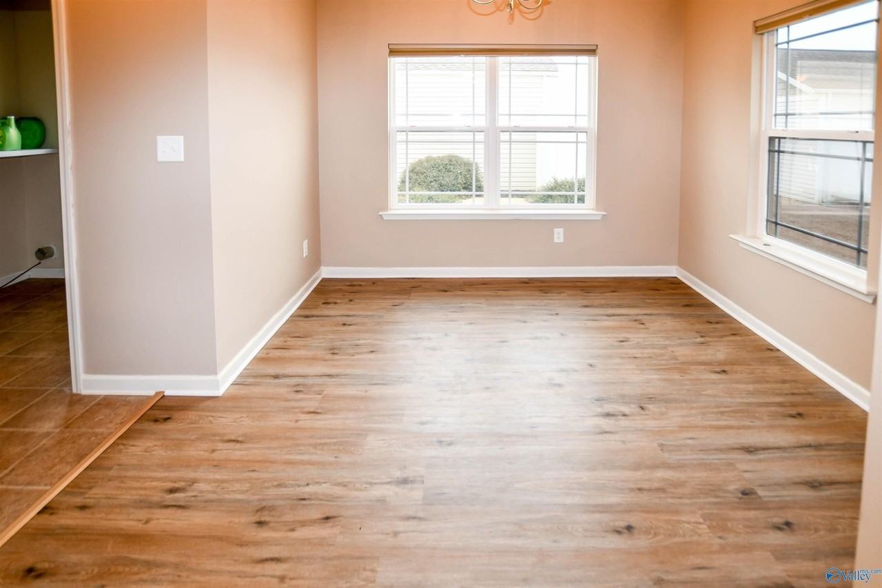 324 Falling Water Ln Sw - Photo 5 of 24