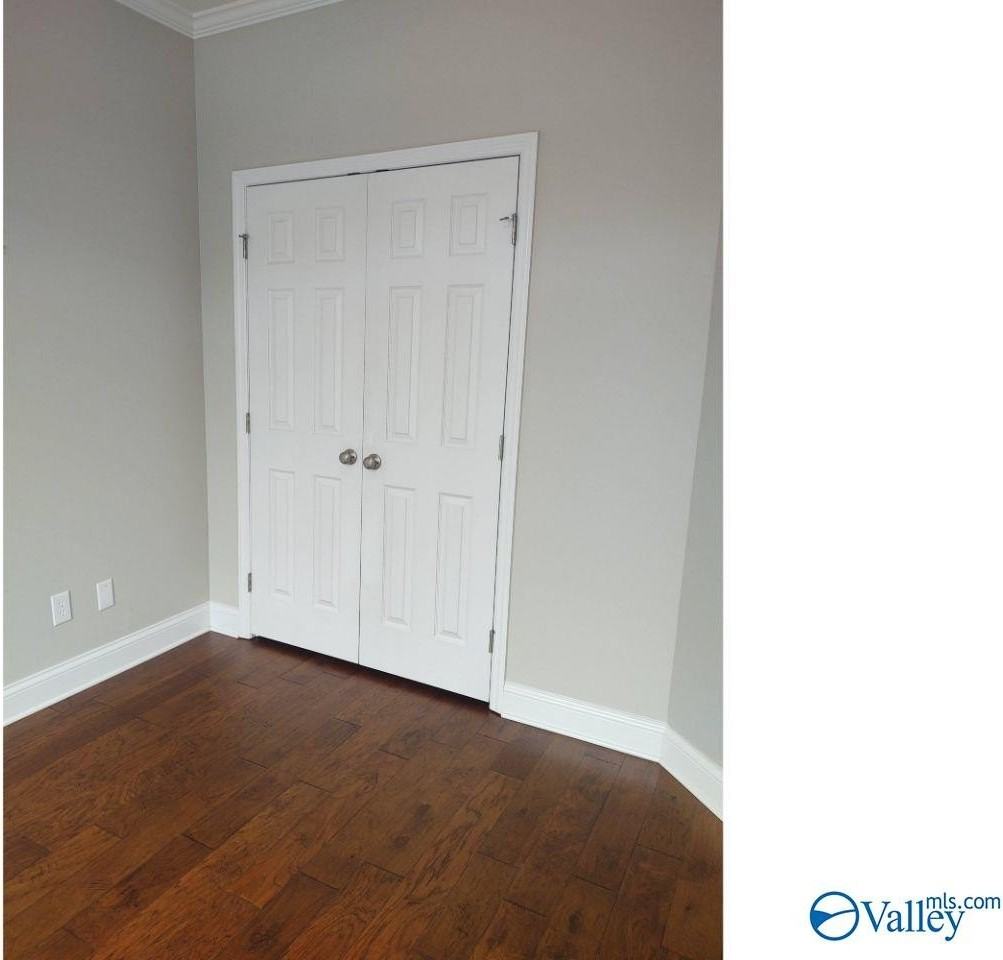 3102 Connomara Ct Se - Photo 4 of 37