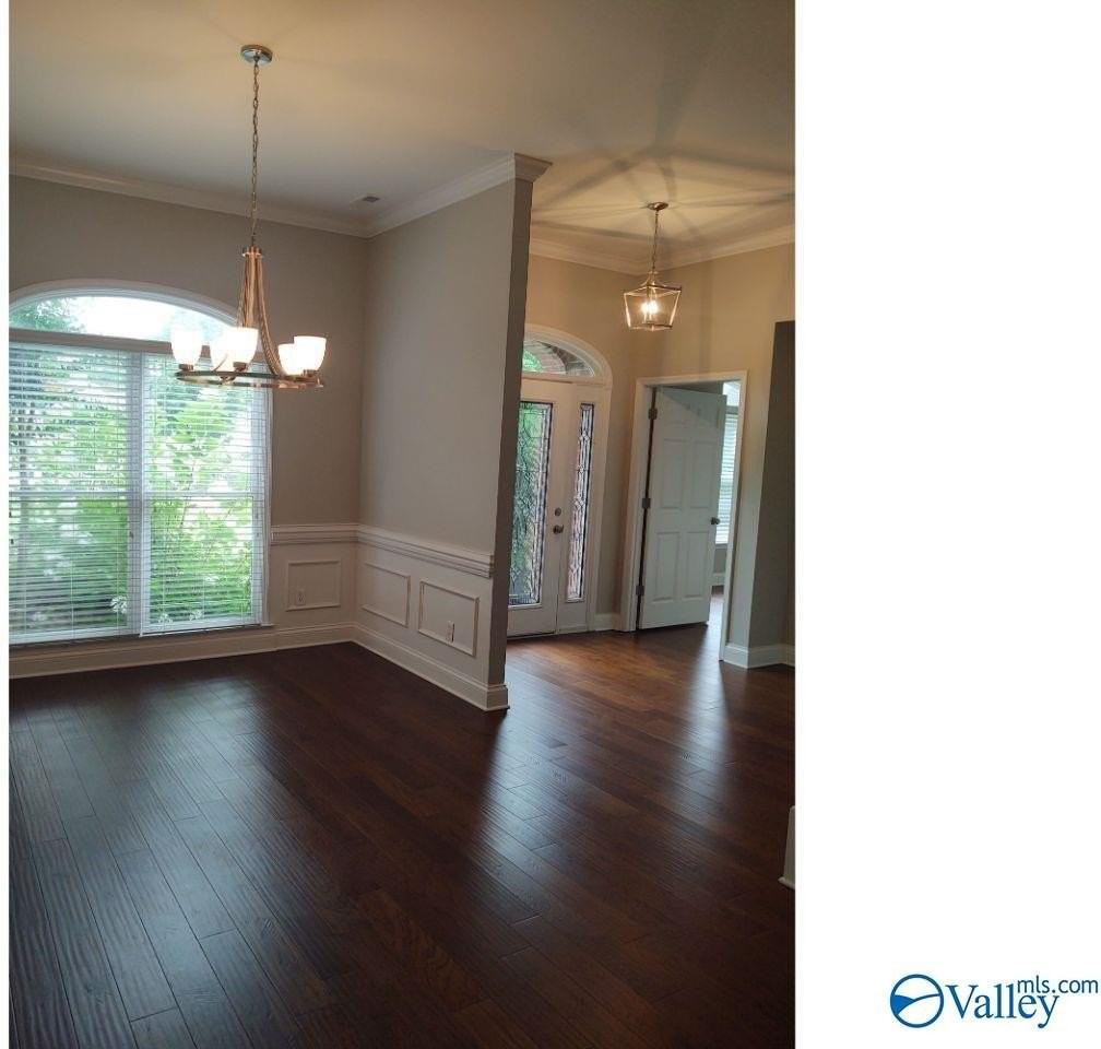 3102 Connomara Ct Se - Photo 6 of 37