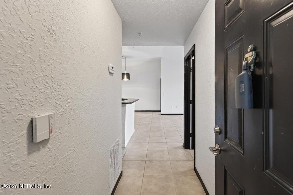 425 Timberwalk Ct Unit 1135 #1135 - Photo 4 of 36