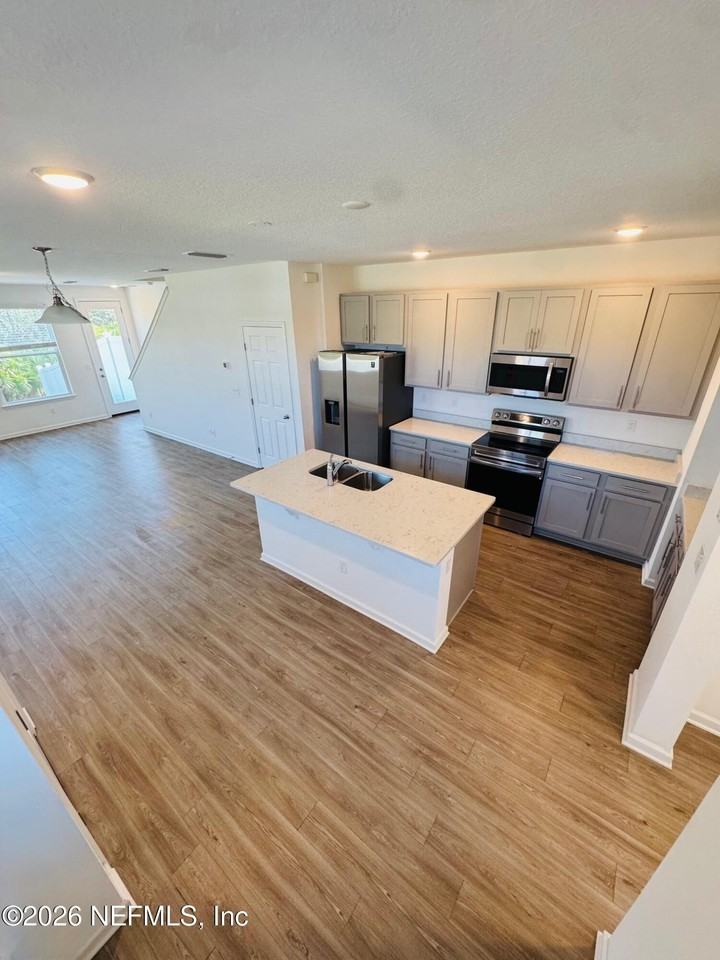 106 Ridge Lake Rd - Photo 2 of 31