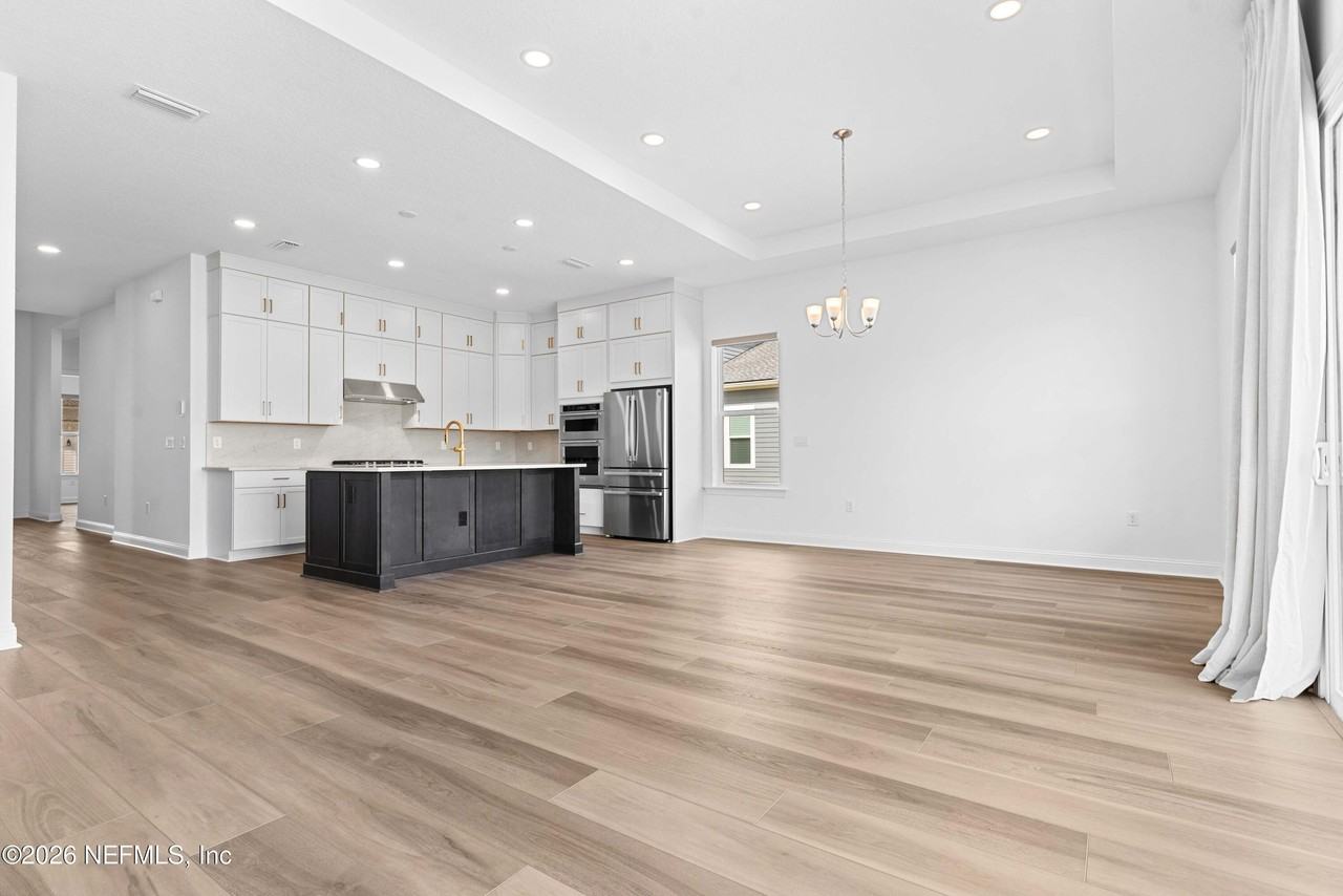 174 Pine Leaf Dr - Photo 4 of 30