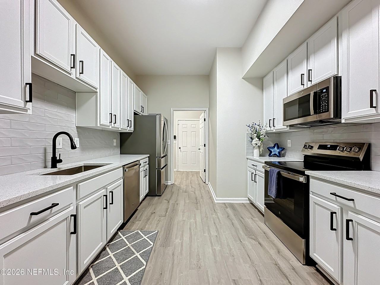 13816 Herons Landing Way Apt 1 - Photo 5 of 50