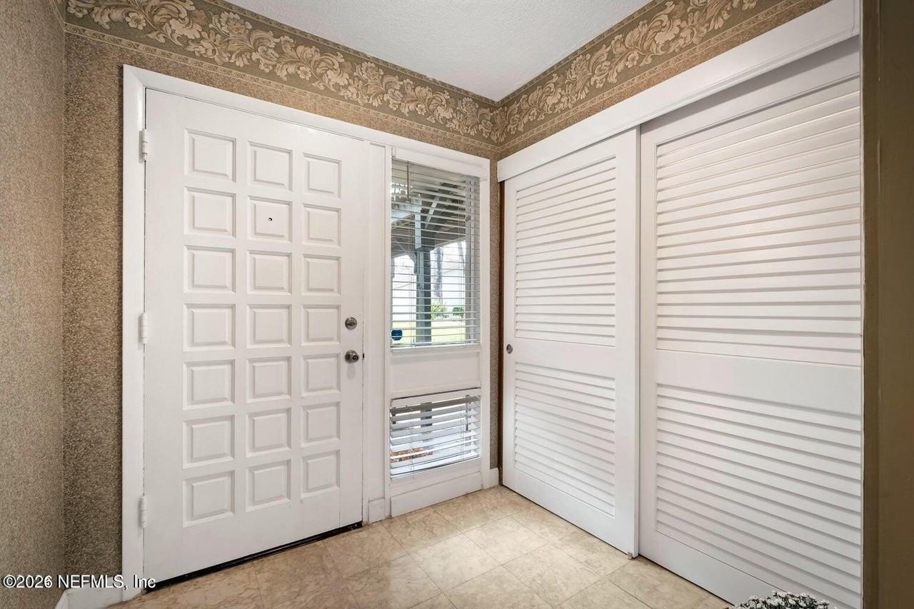 10137 Leisure Ln S Unit 12 - Photo 4 of 13