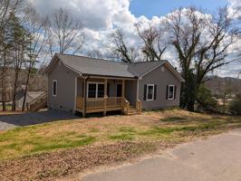 featured image of 15 River St