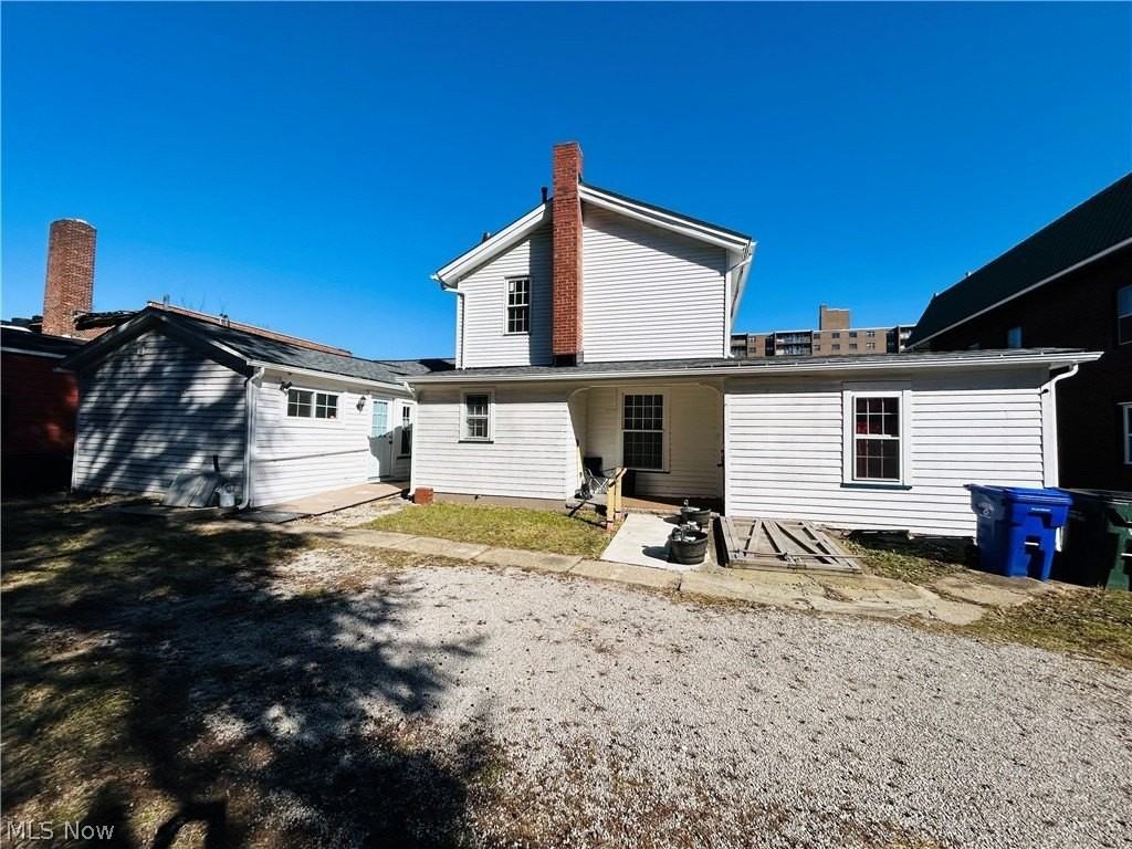 1828 4th St - Photo 2 of 18