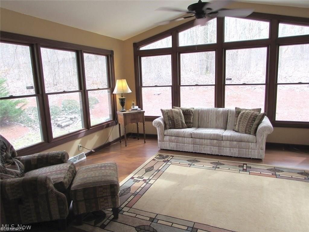 1322 Steele Hill Rd Nw - Photo 5 of 7