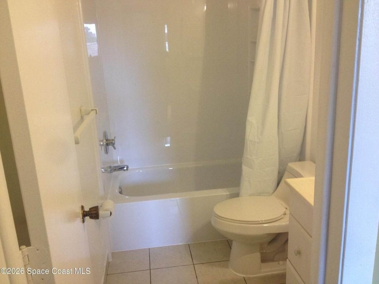 1471 Sheafe Ave Ne #102 - Photo 7 of 7