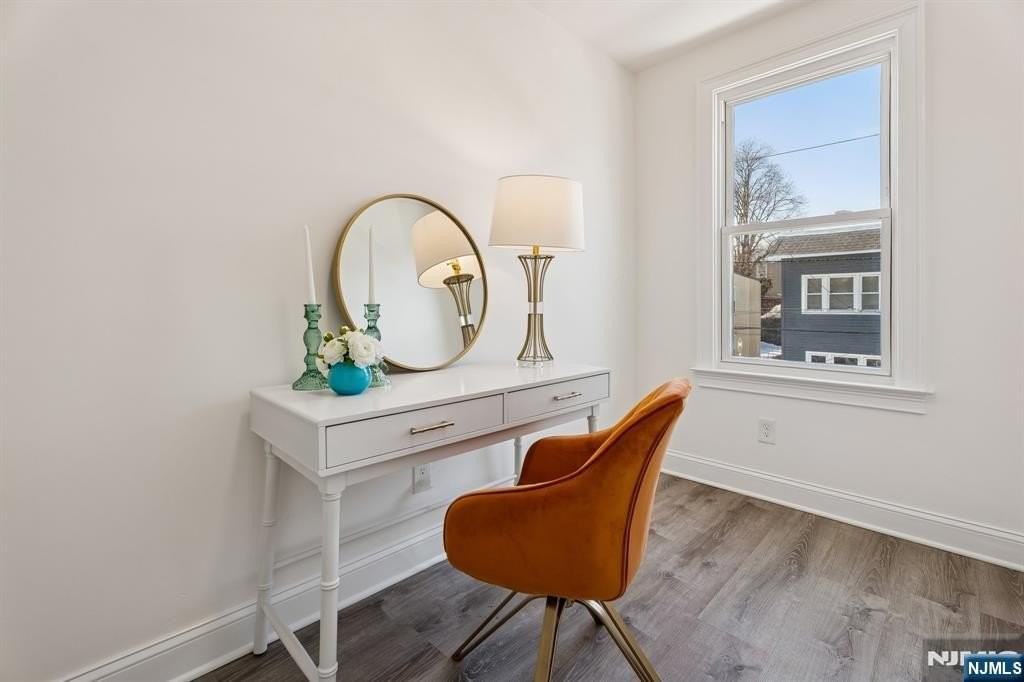 9 Wheeler St - Photo 7 of 11