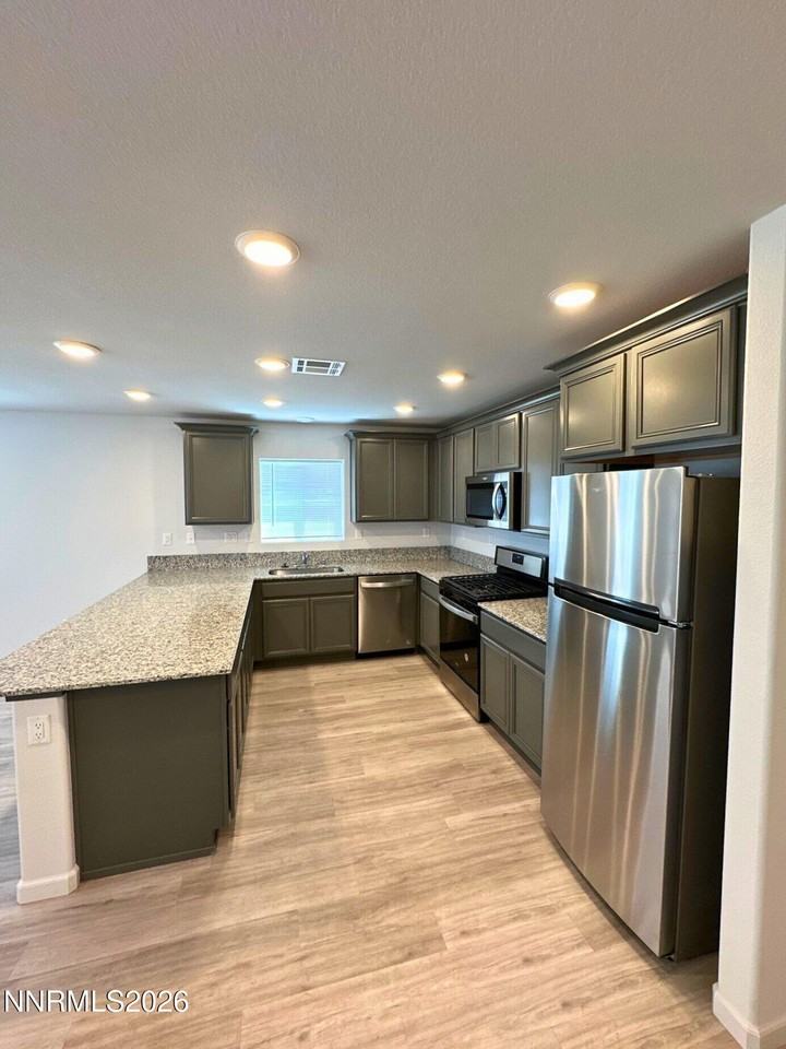 501 Paradise Valley Rd - Photo 4 of 18