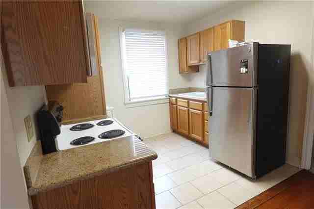 1225 1/2 Burdette St #1225 - Photo 7 of 11