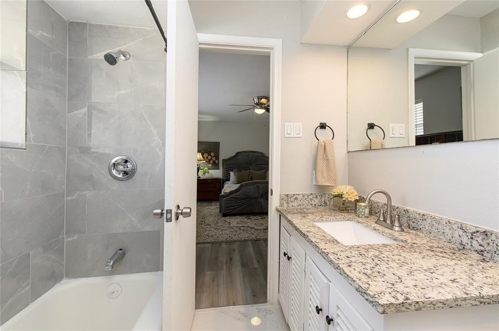 11114 Valleydale Dr #D - Photo 7 of 15