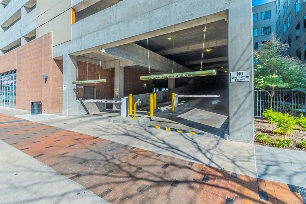 3100 W 7th St #811 - Photo 4 of 31