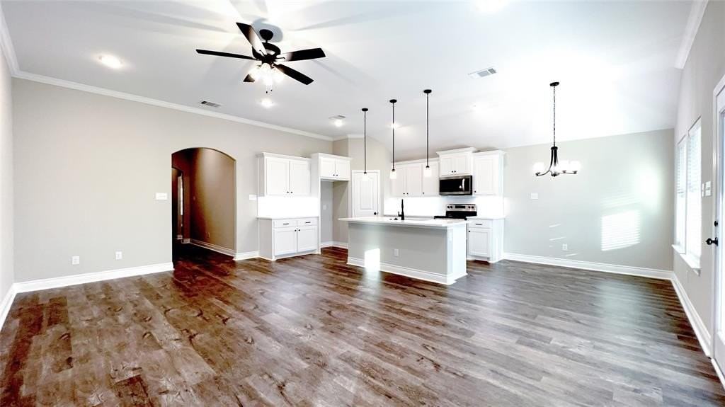 805 Tippit Ln - Photo 6 of 33