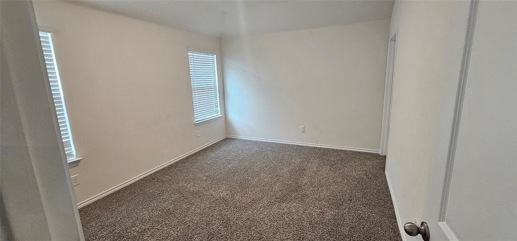 3722 Pronghorn Ln - Photo 4 of 8