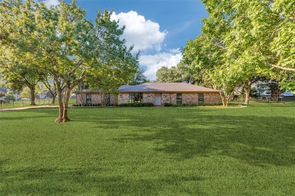 5404 Elisa Ln - Photo 2 of 21